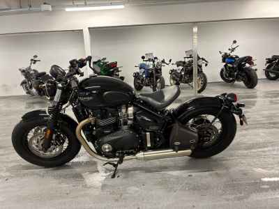 Triumph Bonneville Bobber 2023
