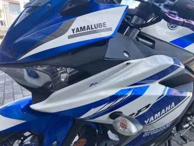 Yamaha YZF-R25 2015