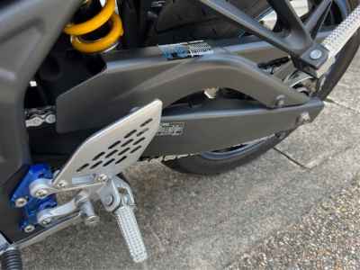 Yamaha YZF-R25MOTOGPED