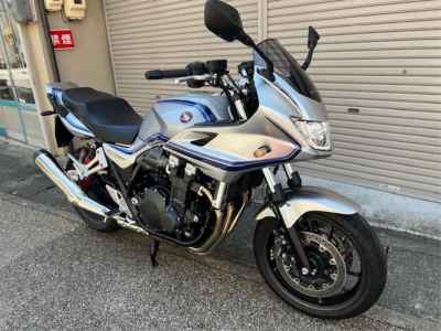 Honda CB1300 Super Boldor 2024