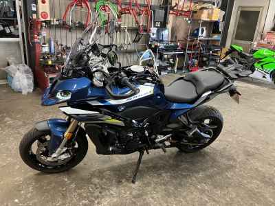 BMW M1000XR 2026