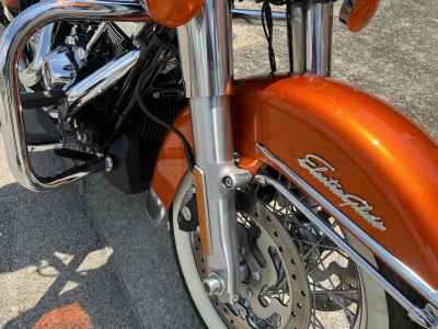 Harley-Davidson FLHFB Glide 2023