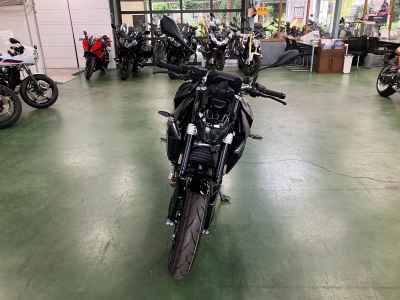 BMW F900R 2025