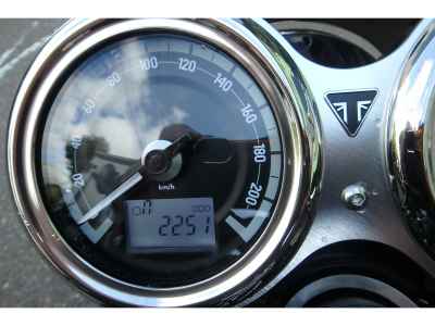 Triumph Bonneville T120B 2023