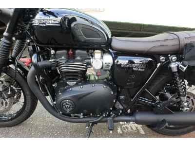 Triumph Bonneville T120B 2023