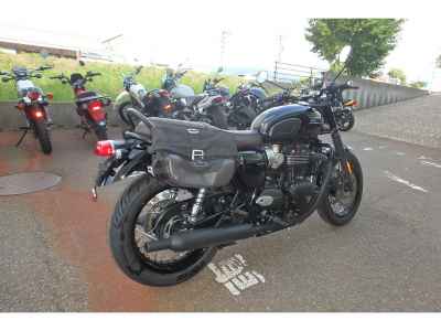 Triumph Bonneville T120B 2023