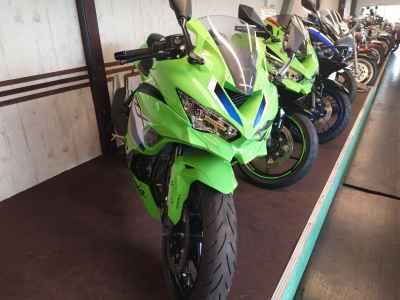Kawasaki Ninja ZX-4RR 2026