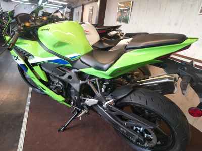 Kawasaki Ninja ZX-4RR 2026