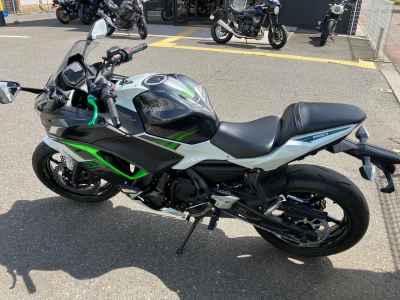 Kawasaki Ninja 650 2022
