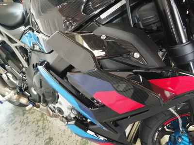BMW M1000R 2026