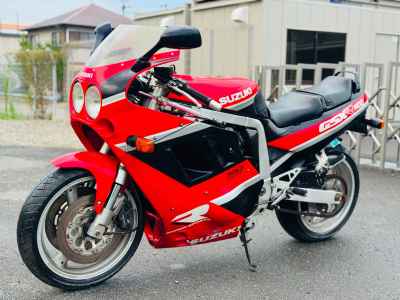 Suzuki GSX-R1100