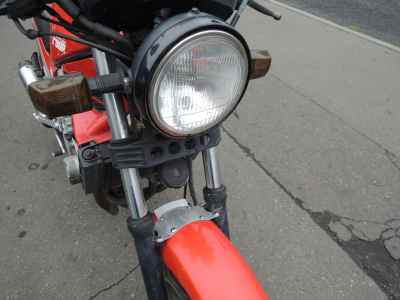 Suzuki GF250S