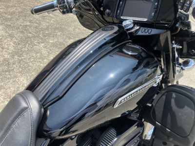 Harley-Davidson Street Glide FLHXSE1800 2015