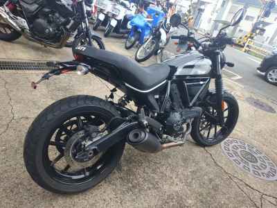 Ducati Scrambler Sixty2 2016