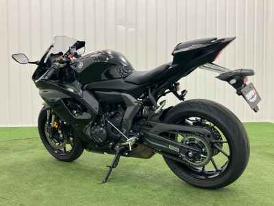 Yamaha YZF-R7 2025