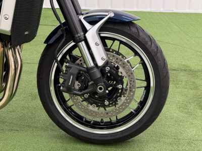 Kawasaki Z900RS 2022