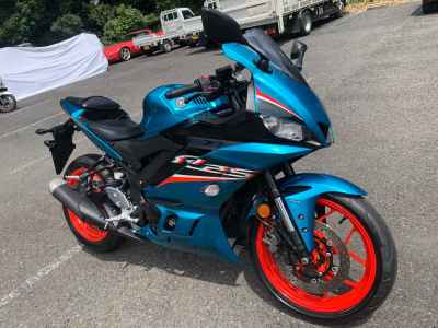 Yamaha YZF-R25
