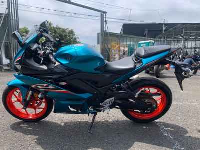 Yamaha YZF-R25