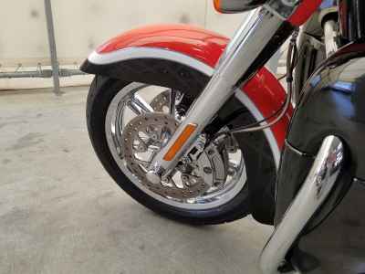 Harley-Davidson FLHTCUSE7 CVO 2012
