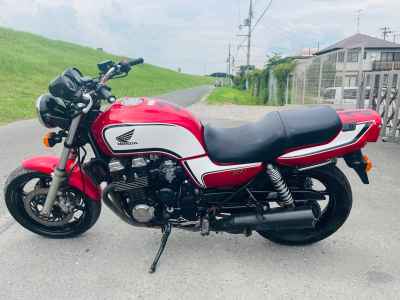 Honda CB750 Custom SHOOTER