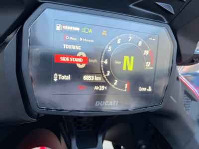Ducati Multistrada V2S 2025