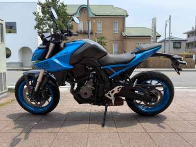 Suzuki GSX-8S 2023