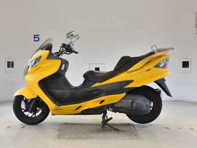 Suzuki Skywave 250M