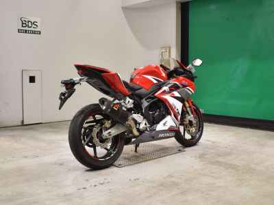 Honda CBR250RR