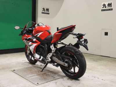 Honda CBR250RR