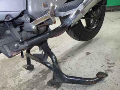 Suzuki GSR250