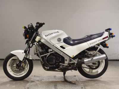 Honda VFR750F