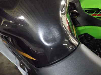 Kawasaki Ninja ZX-4R SE 2025
