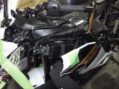 Kawasaki Ninja ZX-4R SE 2025