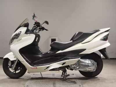 Suzuki Skywave 250M