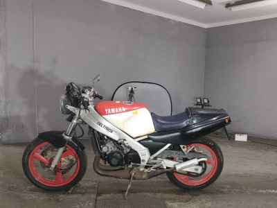 Yamaha TZR250