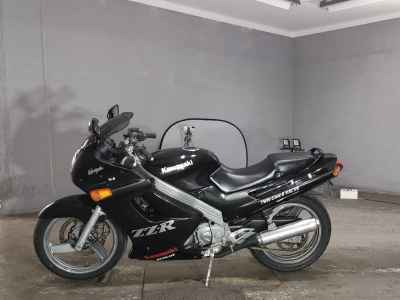 Kawasaki ZZR250