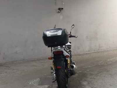 Honda CB400SFV 2011