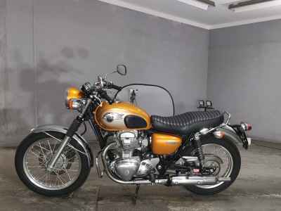 Kawasaki W800 2011