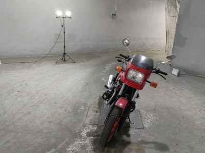 Kawasaki GPZ550 2023