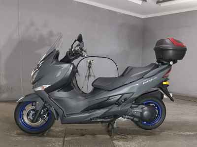 Suzuki Burgman 400 2023