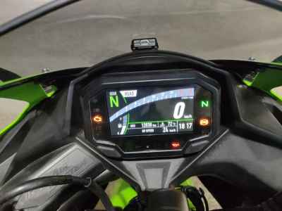 Kawasaki Ninja ZX-4RR 2024