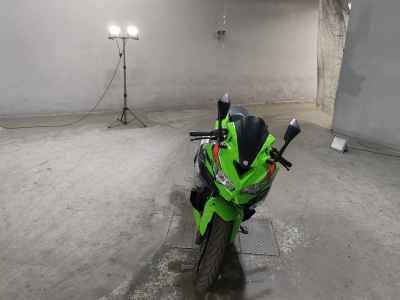 Kawasaki Ninja ZX-4RR 2025