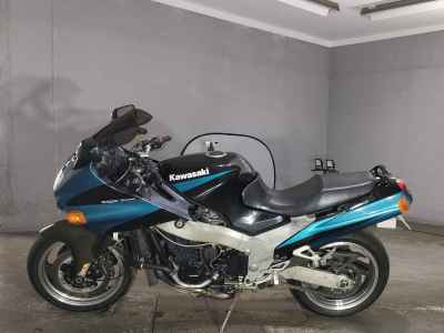 Kawasaki ZZR1100