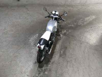 Yamaha SR400