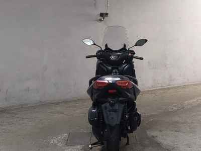 Yamaha XMAX 250
