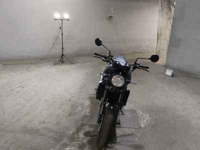Kawasaki Z900RS