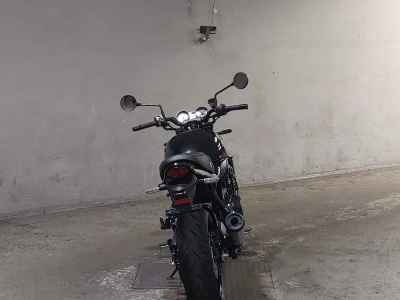 Kawasaki Z900RS