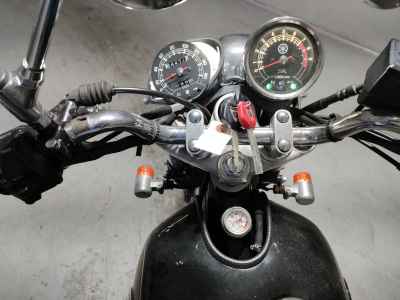 Yamaha SR400