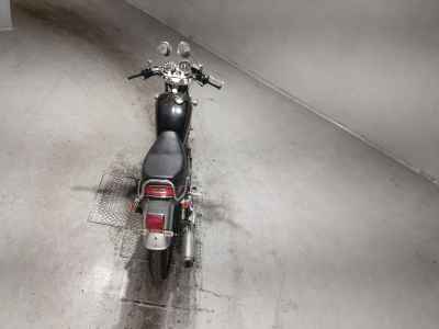 Yamaha SR400