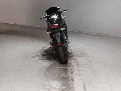 Kawasaki Ninja 400R 2011